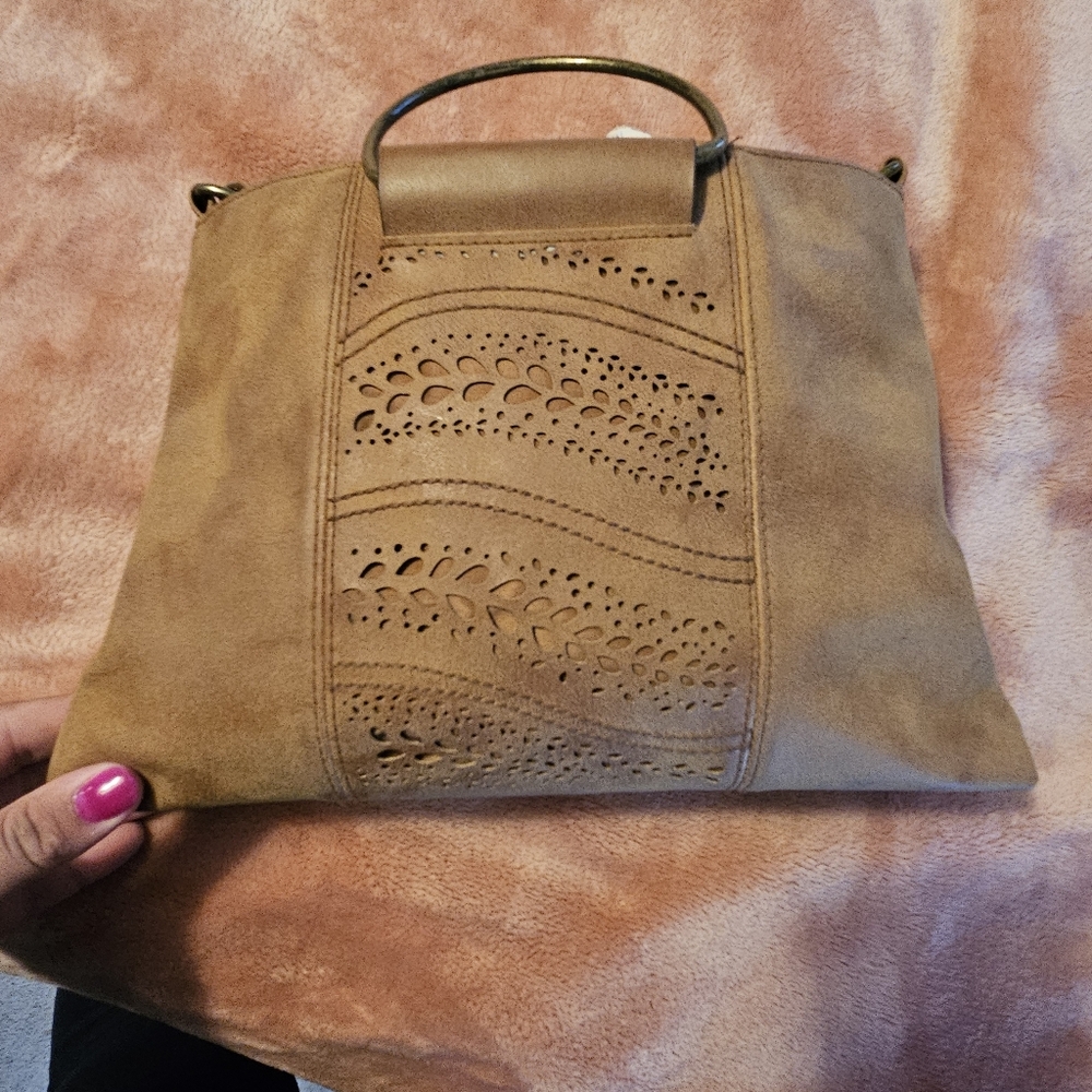 Elegant Tan Handbag